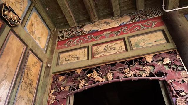 昆明动车直达，又一座小众的千年古镇，四季如春，古迹遍布