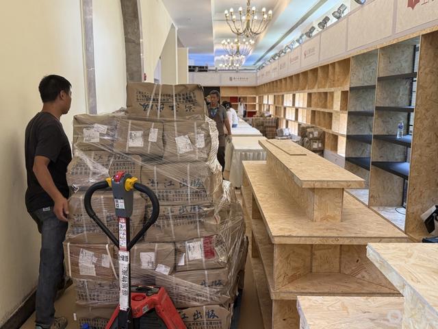 “双主场”来了，今年上海书展怎么逛？收下这份踩点攻略