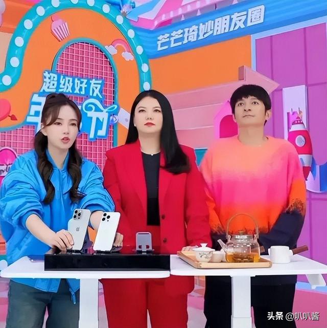 李湘被禁关5天后，家境被扒底朝天	，父母身份曝光，果然不简单