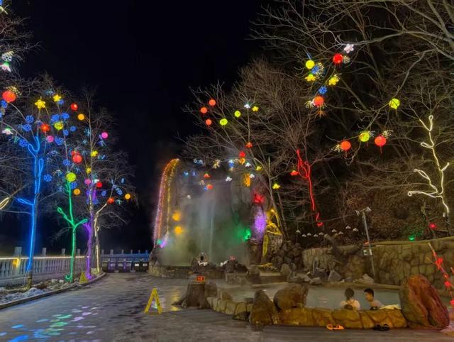 元宵去长白山！泡仙人桥暖汤，赏花灯团圆夜