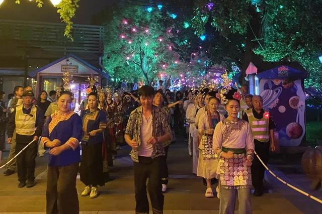 避开人潮!十一来世界花卉大观园,沉浸式解锁“N”种游玩方式