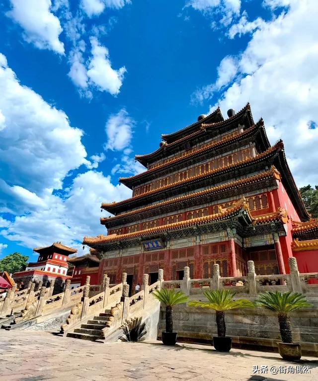 我是上海人，去了趟河北承德，不吹不黑，承德比网上评价的还要好