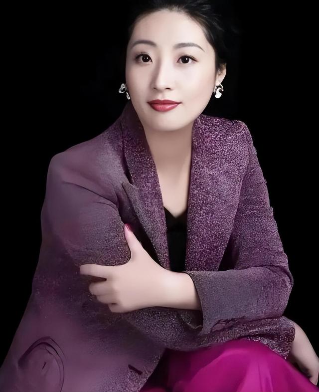 娃哈哈遗产风波没完，宗馥莉再传3大重磅消息，孟晚舟真没说错