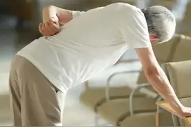 秋葵再次成为养生热门！医生提醒：吃秋葵时，这3点一定要牢记图片