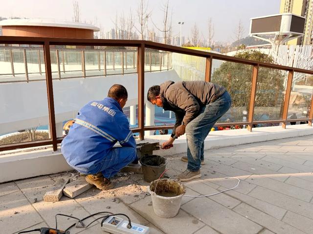 白天能量满满，晚上赛博朋克！射洪这个地方不得了