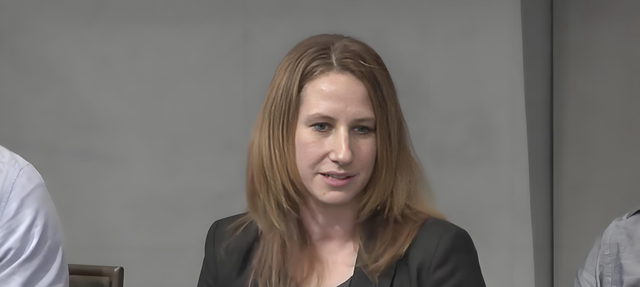 纽约作家 48 小时断 AI，晨起解锁手机就碰壁，雨水刷牙揭露扎心真相