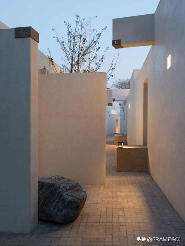 和隐度假酒店,Domain Architects新建一片“遗迹”