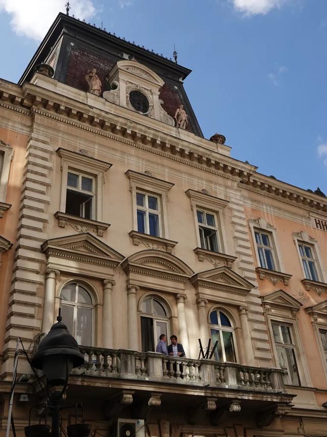 塞尔维亚，一座被轰炸过78天的城市的新生，贝尔格莱德一日游记