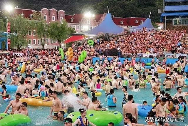 奉劝大家：大热天出去避暑，我脑门肯定被夹了，天热就在家吹空调