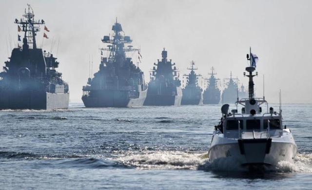 日本军事备战遭警告	，解放军围台军演藏深意 三大信号警告不容无视