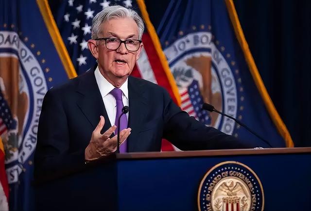 中美GDP差距再次拉大！中国GDP跌到美国62%	，到底是哪出问题了？