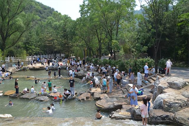 太原市文化旅游新地标——蒙山（大佛）景区