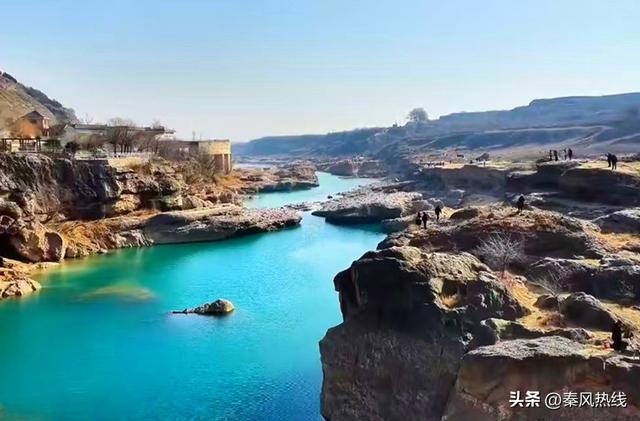 礼泉县湾里村:千年河道惊现奇特景观 一朝爆火引来亿级流量