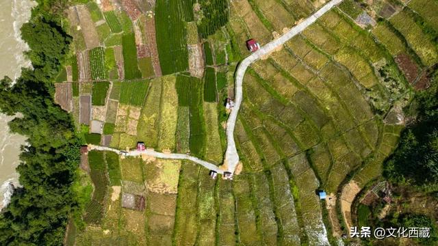 这个中国最后一个通公路的县城！凭什么成为无数人的此生必去？