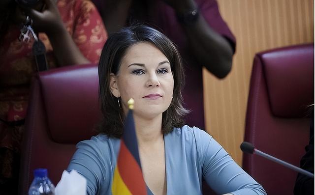 对华强硬的80后女政客，正式就任联合国大会主席：联合国完蛋了