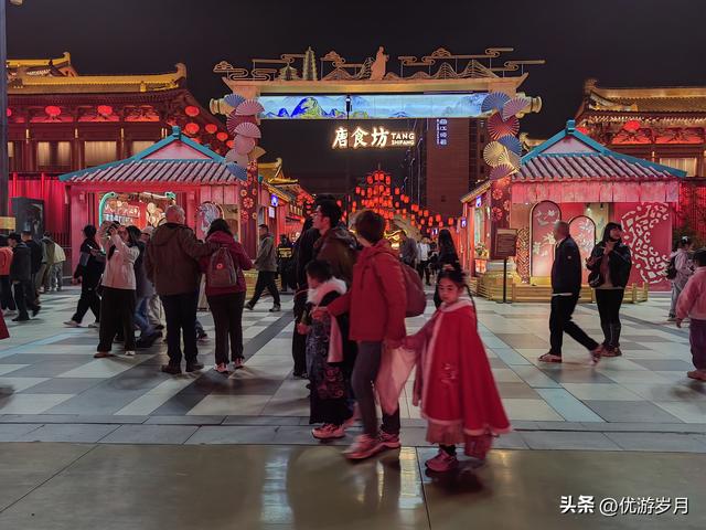 西安大唐不夜城步行街