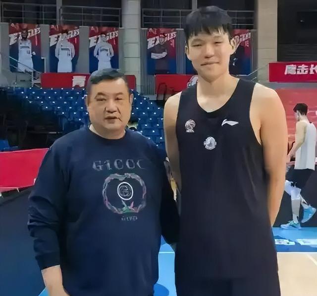 一路走好！国庆假期没过完，已有3位名人去世，两位都是70后