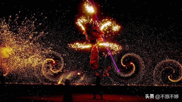 早秋游河南，到高性价比的“中式迪士尼” ，一秒穿越武侠江湖