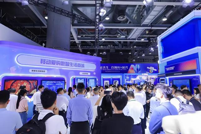 0下载、0学习、0门槛：中国移动让AI触手可及