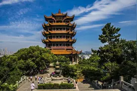 中国的三大名楼有几个是真正古迹？1982年11月26日岳阳楼大修开始图片