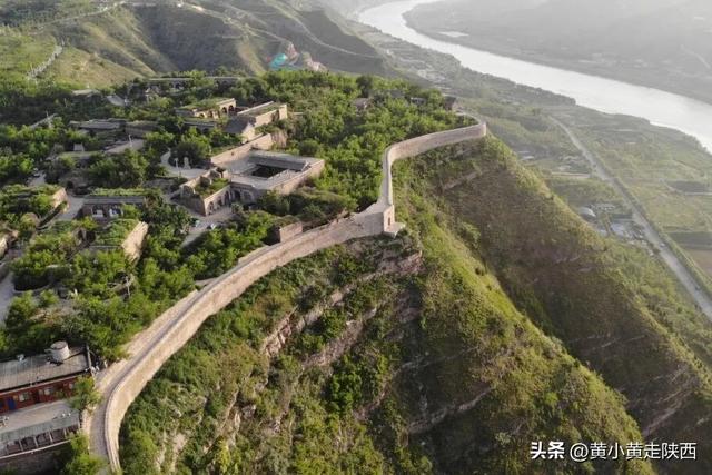 陕西最不起眼的小城！藏着全国罕见的奇观，火车直达零门票