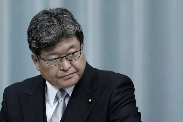 中方交涉通知，直接递到东京，高市收到噩耗：46条中日航线已清零