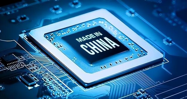 傻眼了！西方光刻机大规模停机，美方：这都怪中国