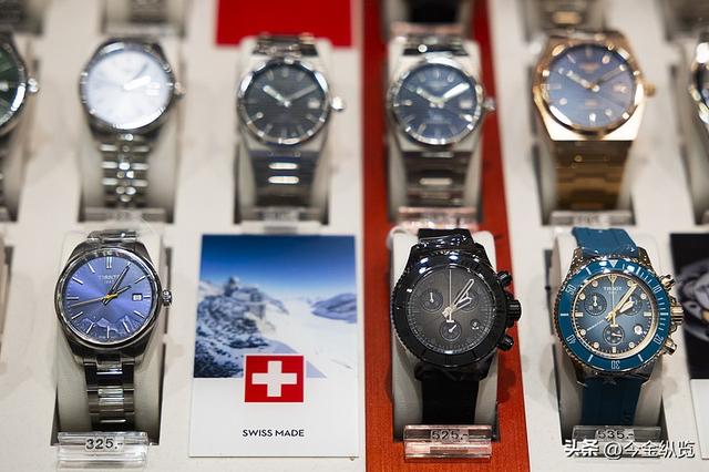 关税腰斩！瑞士大佬硬闯白宫，39%高税率被特朗普一刀砍到15%！