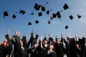哈尔滨大学生毕业后，医保续缴看这里！图片