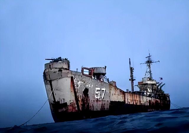 菲律宾闯大祸了，中方发大火，已通知后果自负，菲坐滩船迎来结局