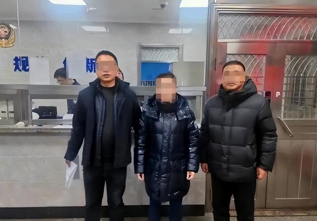 闫学晶事件愈演愈烈！一人已被行拘，令人担心的事情还是发生了