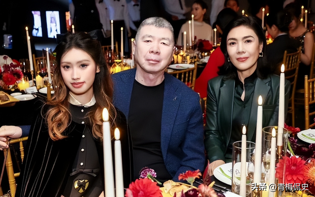 徐帆回应离婚五个月后，冯小刚再惹争议	，养女徐朵竟成了导火索