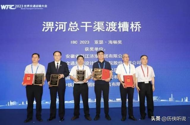 中国又开始“反人类”操作！在河上架一条河的立交河，你见过吗？
