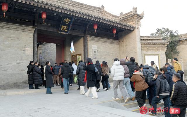 “踏歌渭水连长安 寻韵莲勺续秦风”千名导游游渭南活动启幕（图）