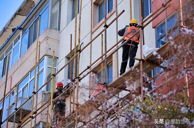 拆迁要全面叫停？明确了：2025年起，超过20年的房子统一这样处理