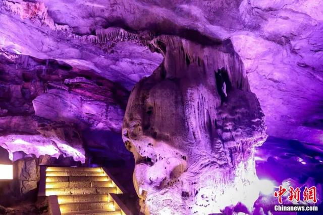 人这一辈子，一定要去爬一趟金华山！