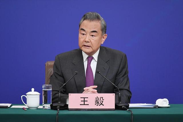 比特朗普还硬气？德外长访华前，连续3次发难，中方态度坚决