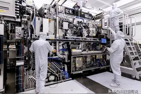 ASML也没有料到！大陆光刻机再次突破，外媒：简直太快了图片