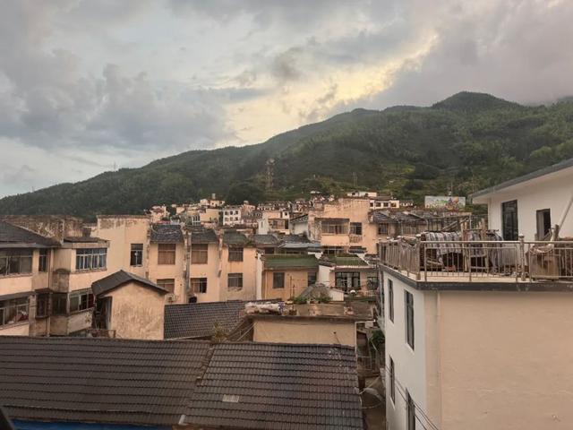 徒步三山五岳：安徽黄山！