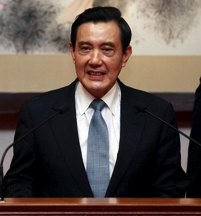 被大陆警告后，赖清德改口称洪秀柱无罪，对没去北京的马英九下手