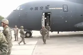 中巴联合演习开始当天，巴基斯坦随即宣布出兵攻打武装分子图片