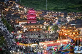 新华社点赞曲靖市热火朝天的避暑旅居发展情况全网影响力范围达3067.5万图片