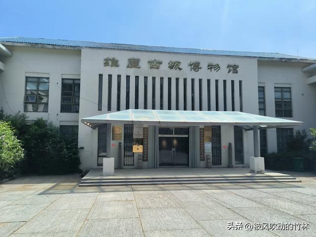 雄崖所古城，曾是明朝重要军事要塞，现为一座免费开放的古城