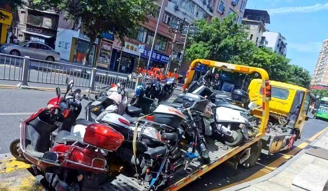 2月1日起，电动车、三轮车、四轮车上路“3罚4禁”新规！处罚明确