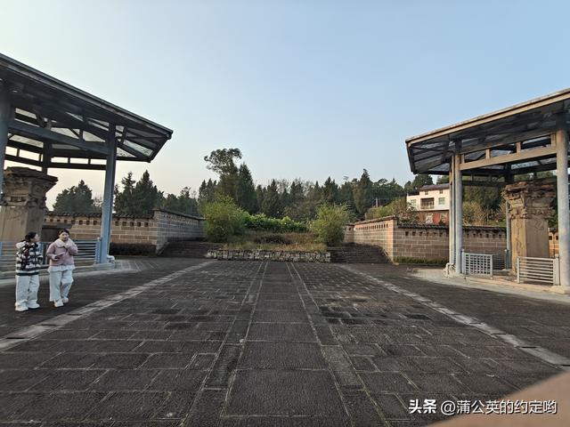 再游宕渠文化游，感受千年历史沉积