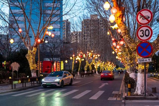 不出正月都是年！该去这个小城闹元宵啦