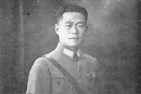 粟裕几次筹划打邱清泉未果，淮海一战全歼，第五军是否被高估了？图片