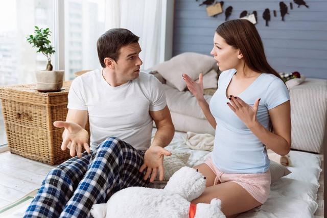 婚礼前夜，未婚妻的姐姐敲开我的门，她说：我替她先试试你