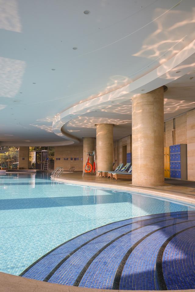 冬日暖阳里的湖畔旅居｜千岛湖滨江希尔顿度假体验