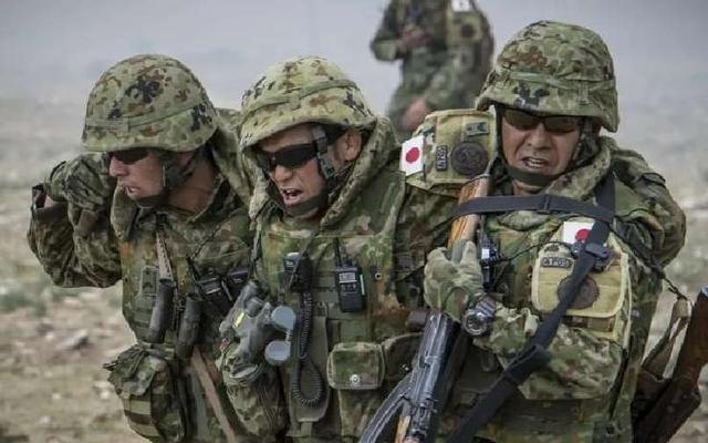 中方召见日大使不到24小时，高市公开诉苦，石破茂罕见站中国一边